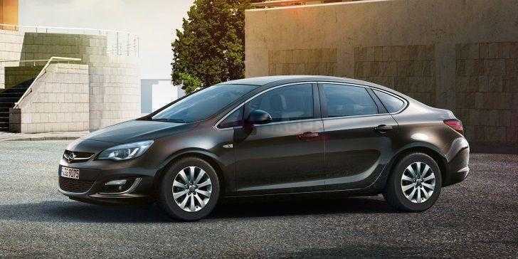 2018 Opel Astra K Sedan Avenir'e Benzeyebilir