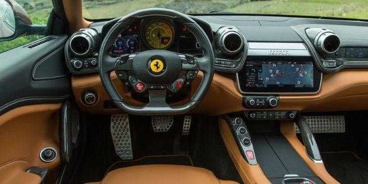 Ferrari GTC 4 Lusso
