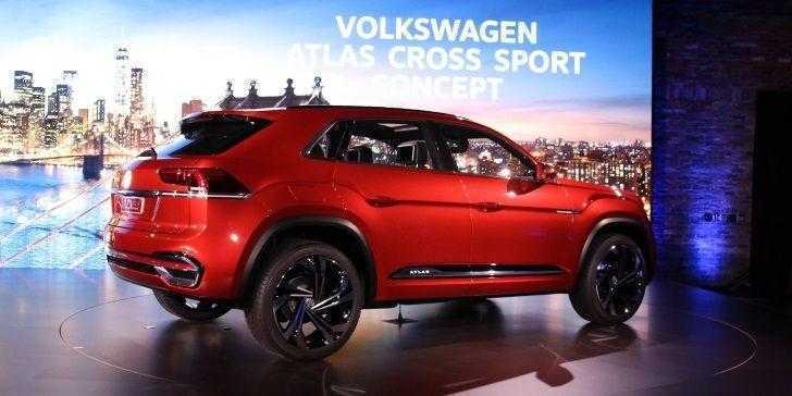 Volkswagen Atlas Cross Sport Yan Görünüm