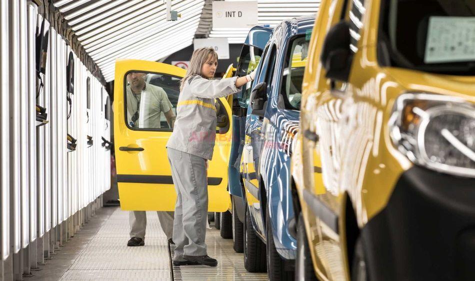 Renault ve Volkswagen Yüzlerce Personeli İşten Çıkarttı